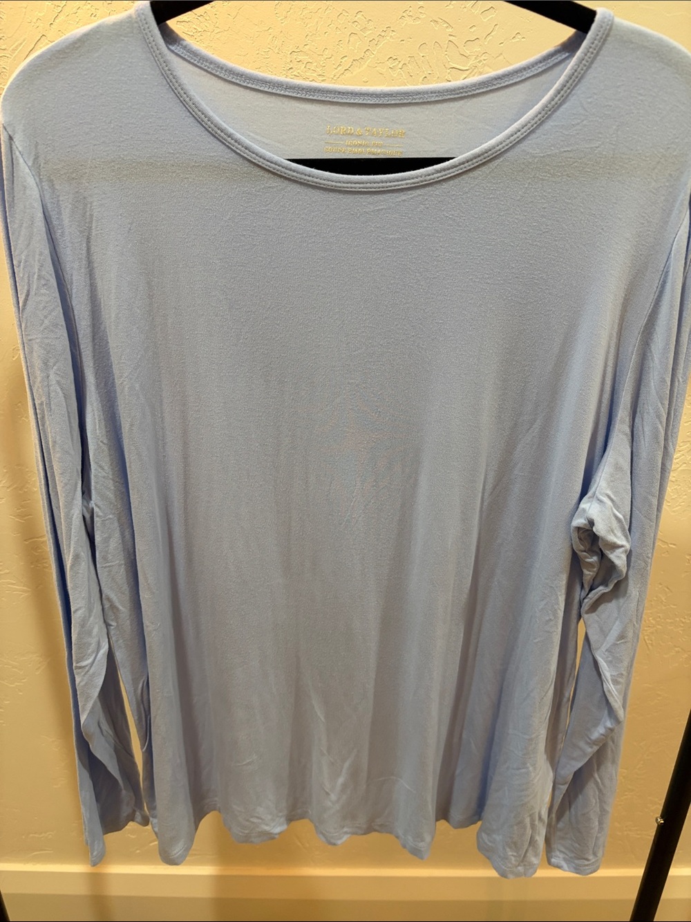 Lord & Taylor Women’s 3X Light Blue Long-Sleeve Crewneck Tee